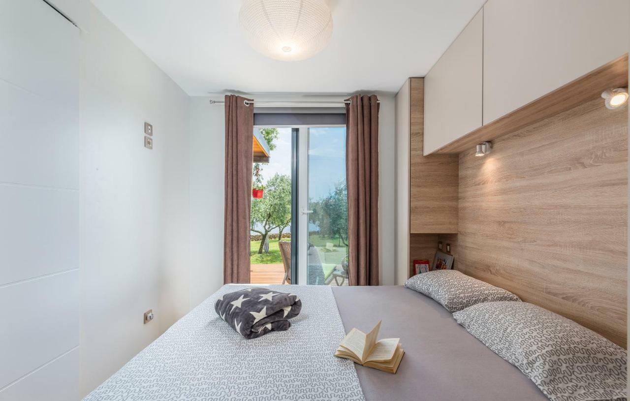 Beach House Ive With Jacuzzi, Pool, Playground And Bbq In An Olive Grove With A Beach, Pomer - Istria Экстерьер фото